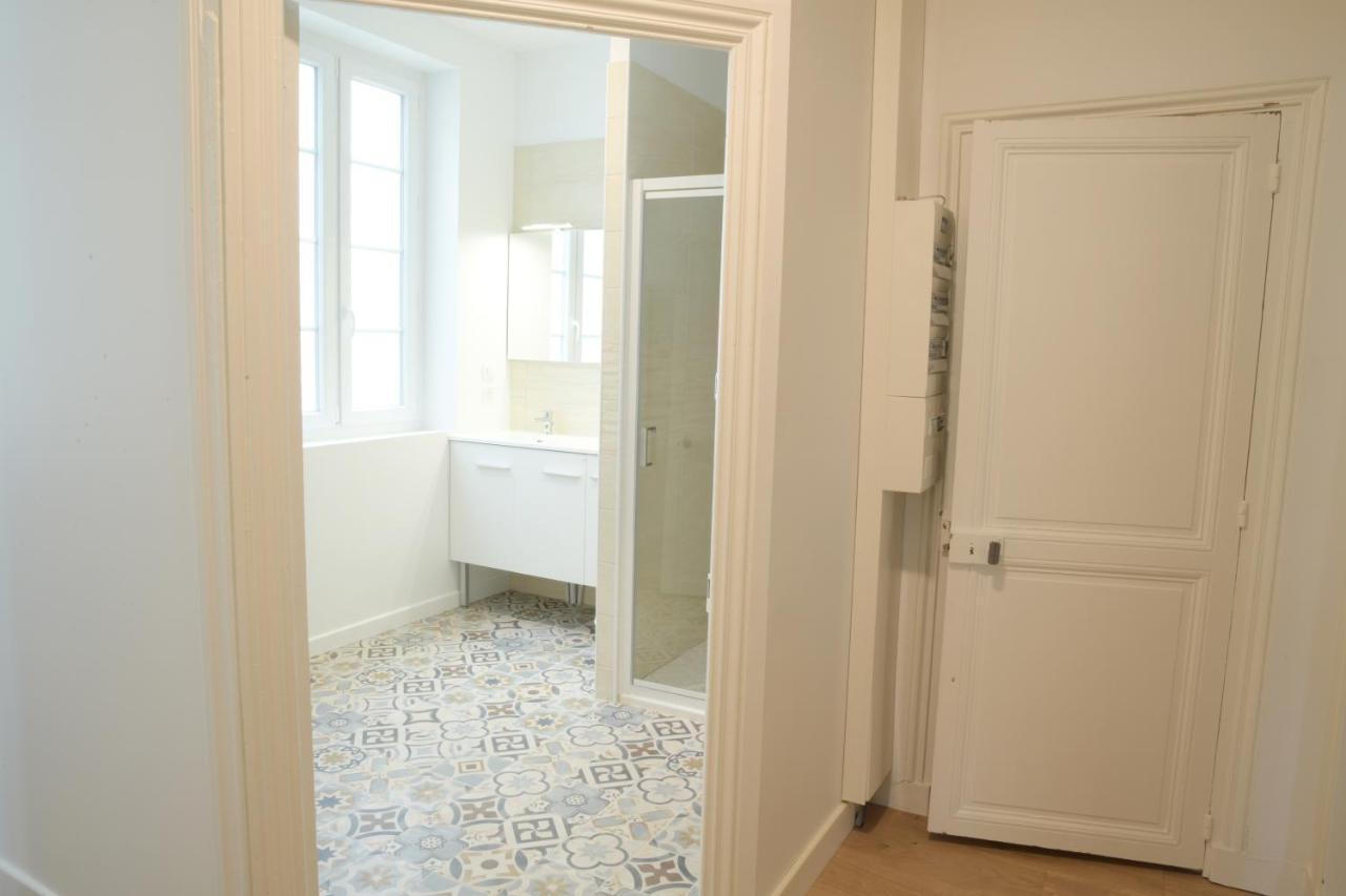 קונייאק T3 De Charme Situe En Hyper Centre Avec Wifi, Linge, Draps, Savons Et Serviettes Fournis חדר תמונה